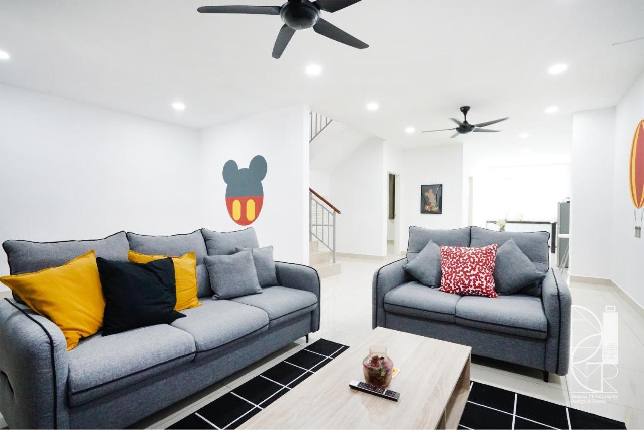 Desaru Ktv Mickey Theme By Joyfully 29M6 Villa Bandar Penawar Exterior photo